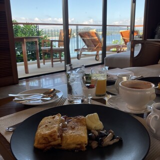 ザ・ブセナテラス_0