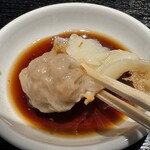 支那ソバ 小むろ - 焼きワンタンタレ付け