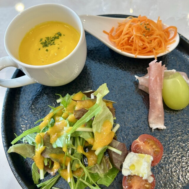 Cherir Higashiyama photo 2