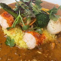 MIDO RESTAURANT PIC NIKA - 