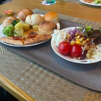MIDO RESTAURANT PIC NIKA - 
