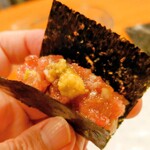 鮨やまか - 本鮪ねぎとろ（海苔の風味がよく鮪とのマリアージュが良い）