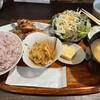トモリ食堂