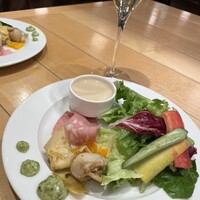 Osteria UVA RARA 横浜 - 