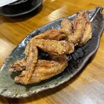 ゆんたく酒場 八重山 - 手羽先の甘辛いの