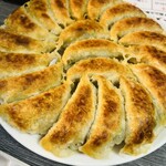 焼肉・円盤餃子　ひたち - 円盤餃子