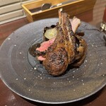 TOVILA osteria - Carneでアイルランド産仔羊のロースト？。ジューシーで旨味たっぷり。バルサミコソース？も酸味と旨味のバランスが良く美味しい。