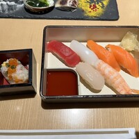 ブッフェアンドカフェ スロープサイドダイナー ザクロ - 