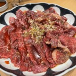 神戸焼肉 金虎 - 