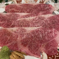 神戸焼肉 金虎 - 