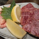 焼肉萬野 - 上アカセン、ビワハラミ