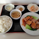 香園 - 料理写真:豚角煮定食