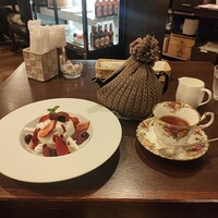 CINQ - 