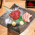 肉汁餃子のダンダダン - 本日の馬刺し盛り合わせ