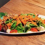 手打ち蕎麦 三乗 - 揚げ蕎麦サラダ