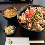 大衆食堂柴さん - 唐揚げ丼：甘ダレ