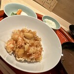 てんぷら 深町 - 天丼　ご飯はめちゃ少なくしてもらいました