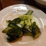 王府井 酒家 - キュウリの浅漬け