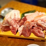 大衆ホルモン 肉力屋 大井町西口裏はなれ - 