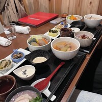 ヒル薬膳粥・ヨル貝料理カイノクチ - 