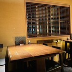 手打ち蕎麦 三乗 - 内観 / テーブル席