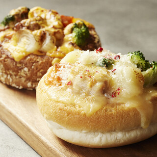 カフェ&ベーカリー GGCo._1