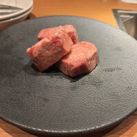 YAKINIKU BON'S - 