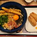 資さんうどん 南津守店 - 令和7年1月 24時間営業
                                ぶっかけうどん 税込580円
                                山菜いなり2個 税込180円