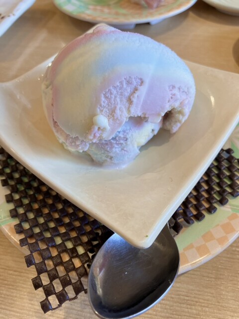 魚魚丸 浜松中田店 - 上島/回転寿司 | 食べログ