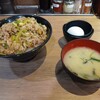 伝説のすた丼屋 狭山店