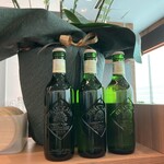 AROMAVITA&BAKE - キリンのハートランドビール
      見た目は外国の商品かと思わせますよね。
      爽やかなグリーンボトルが可愛らしい(*^^*)
