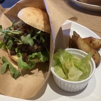 RESTAURANT SALT - 