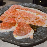近江うし焼肉 にくTATSU 日本橋室町店 - 