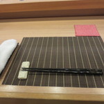 Shunsai Mitsuya - テーブルセッティング。