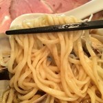 くそオヤジ最後のひとふり - 全粒粉の麺