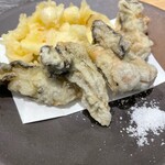 魚乃福 - 牡蛎とゆり根の天ぷら