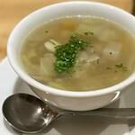 洋食 おがた - セットのスープ