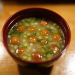 宝寿司分店 - なめこ汁、他にも沢山料理が出ていますが食べるのに忙しくて写真が追い着きませんでした（笑）