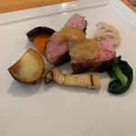 アドゥエパッシ - ローストポークのリンゴソースがけ