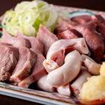 やきとん酒場 ヤマネ肉店 - 料理写真: