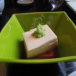 うなぎ亭 友栄 - ぴいなっつ豆富