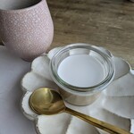 凪晴食堂 - いつもの黒糖プリンとほうじ茶にほっこりします