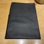 銀座 朧月 - エプロン(セルフサービス券売機前)