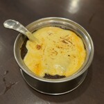 トマト - 和牛ビーフジャワカレー（チーズトッピング）