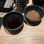 近江牛専門店 近江かど萬 - ポン酢と胡麻ダレ