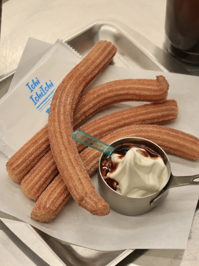 ちゅろす 写真 : 111 CHURROS （イチイチイチ チュロス） - 東新宿/スイーツ