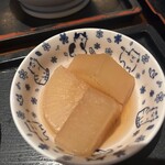 魚真 - 大根の煮物