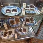 鮒眞 - あさり　あみなどの佃煮