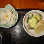 鮒眞 - レンコンの酢の物とお新香