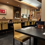 うなぎ藤田 - カウンター席・テーブル席